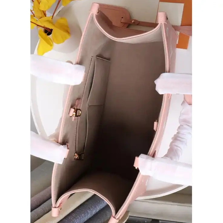 Fashionreps 2212DJ0005 Bag LV 0529